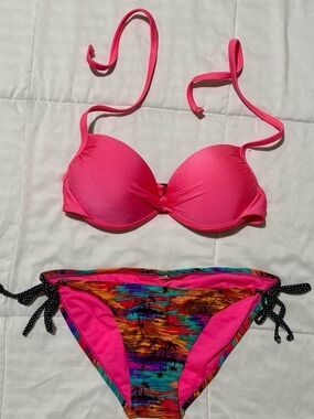 Women’s Hot Pink Underwire Push-Up Bikini Set